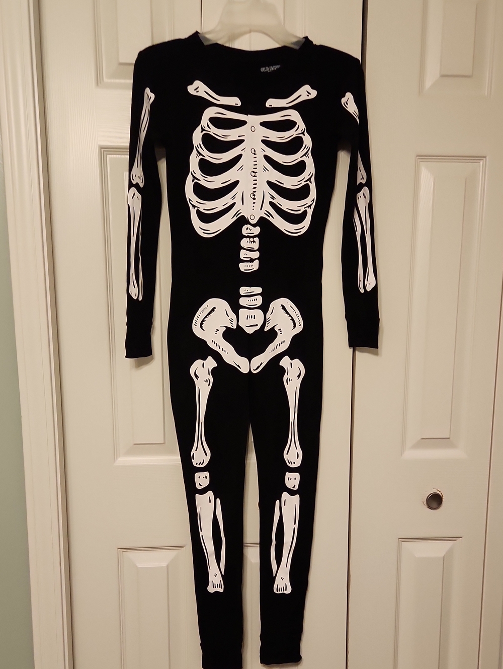 Old Navy Black Skeleton One-Piece Halloween Costume / Pajamas
